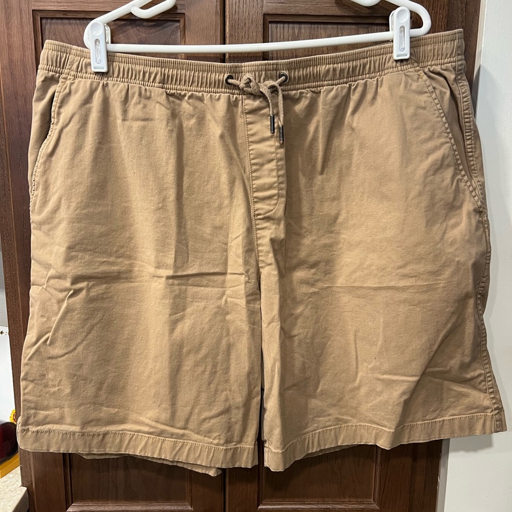 Gap Mens Shorts Tan Khaki XXL Elastic Waist Pull On Drawstring Lightweight